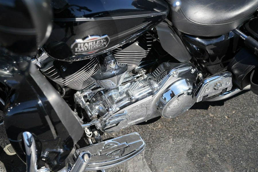 2011 Harley-Davidson FLHTCU - Ultra Classic Electra Glide