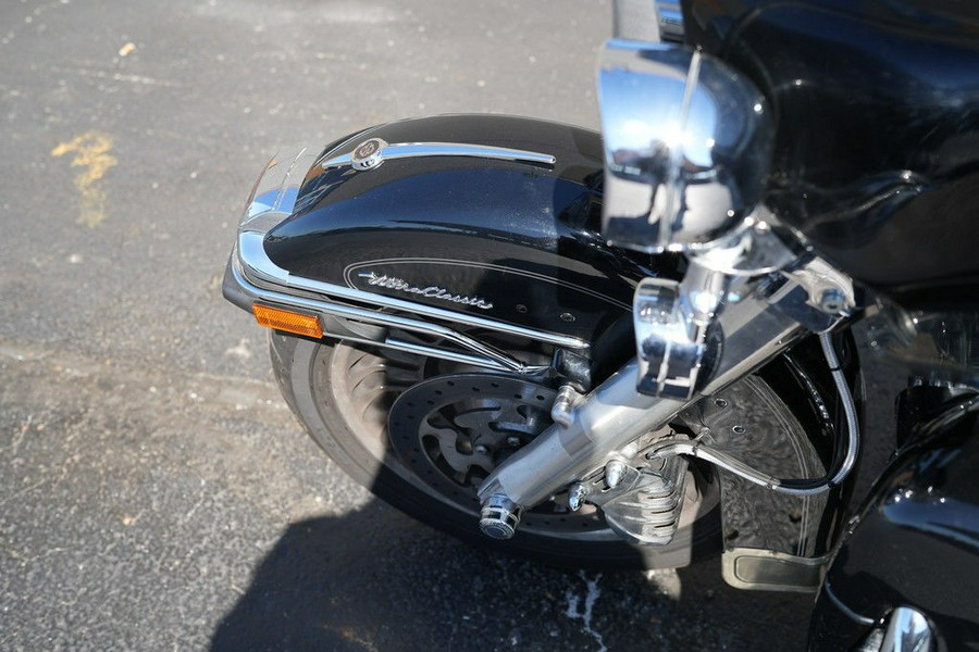 2011 Harley-Davidson FLHTCU - Ultra Classic Electra Glide