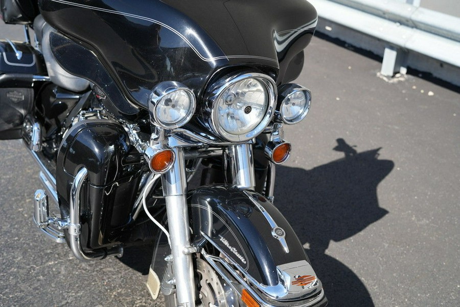 2011 Harley-Davidson FLHTCU - Ultra Classic Electra Glide
