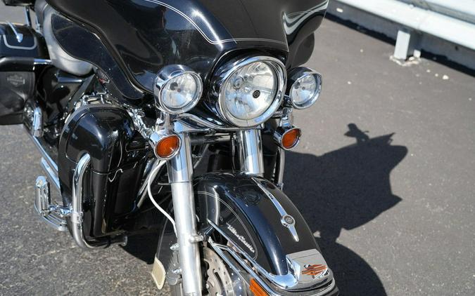 2011 Harley-Davidson FLHTCU - Ultra Classic Electra Glide
