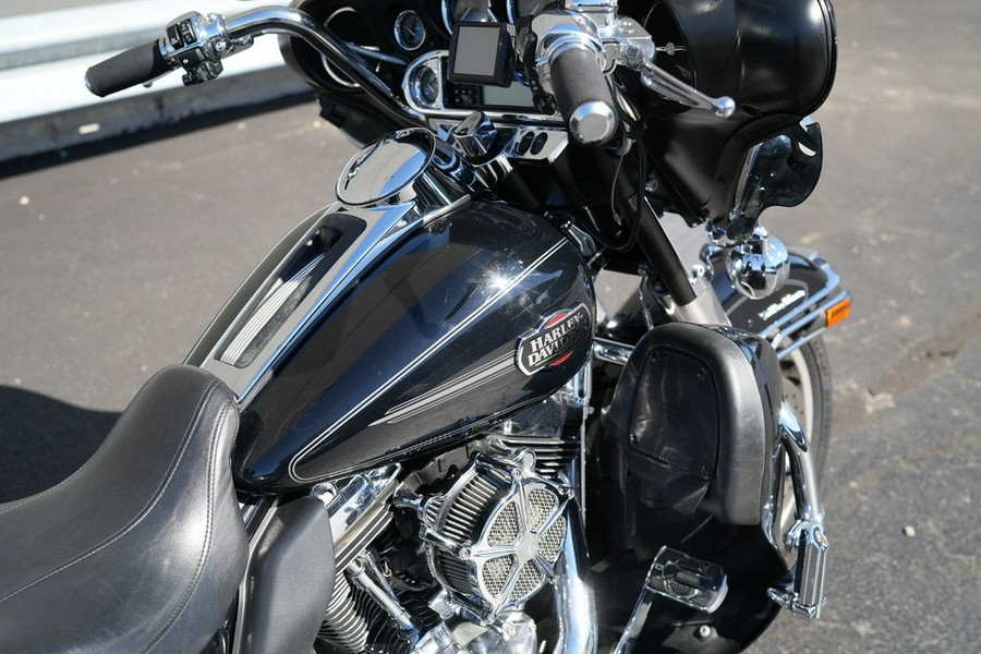 2011 Harley-Davidson FLHTCU - Ultra Classic Electra Glide