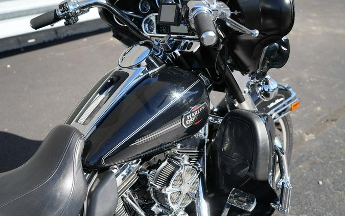 2011 Harley-Davidson FLHTCU - Ultra Classic Electra Glide