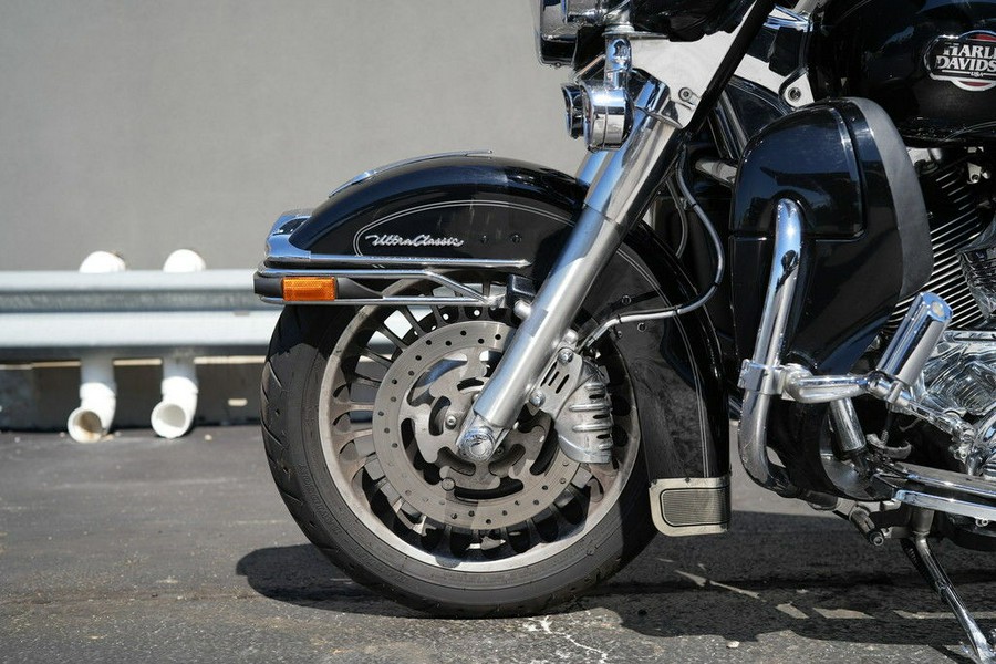 2011 Harley-Davidson FLHTCU - Ultra Classic Electra Glide