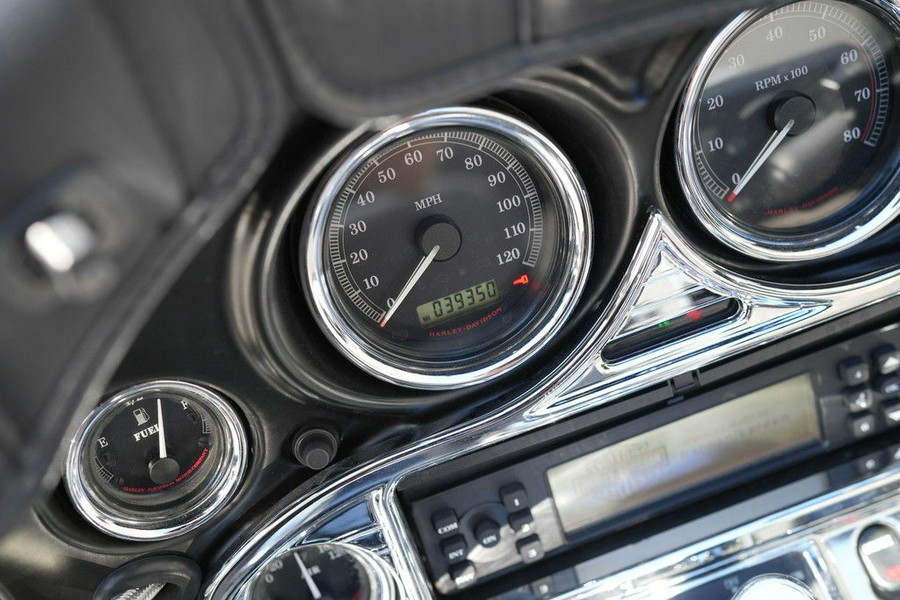 2011 Harley-Davidson FLHTCU - Ultra Classic Electra Glide