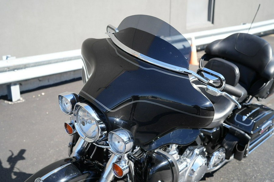 2011 Harley-Davidson FLHTCU - Ultra Classic Electra Glide