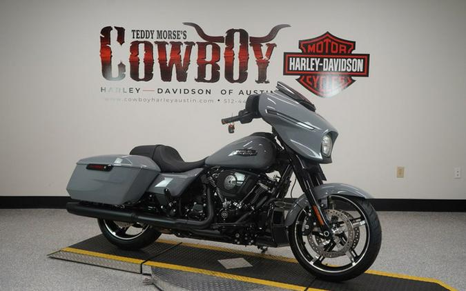 2026 Harley-Davidson Street Glide FLHX