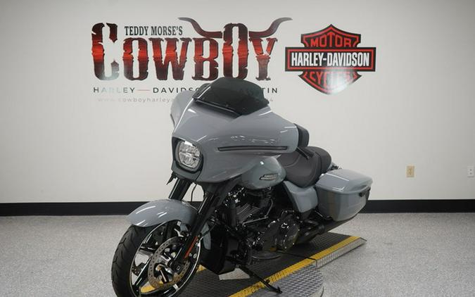 2026 Harley-Davidson Street Glide FLHX