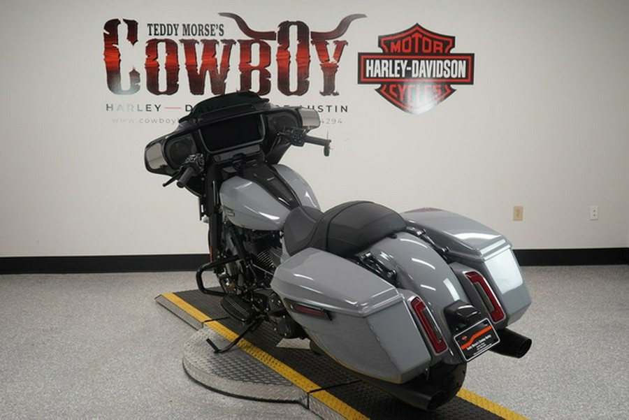 2026 Harley-Davidson Street Glide FLHX