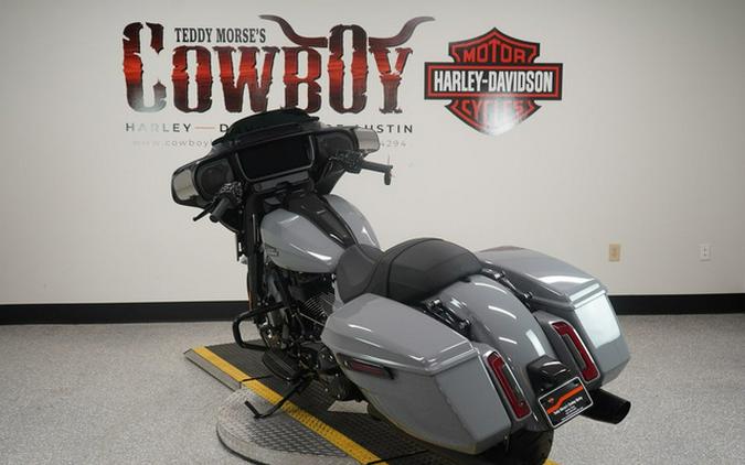 2026 Harley-Davidson Street Glide FLHX