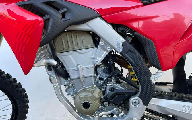 2026 Ducati Desmo450 MX