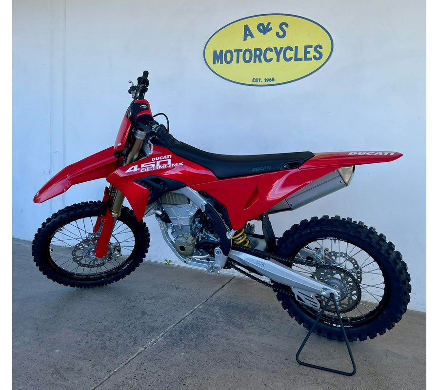 2026 Ducati Desmo450 MX