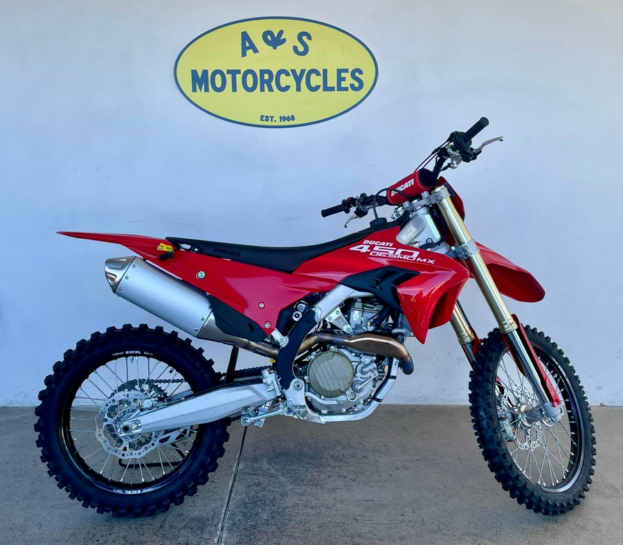 2026 Ducati Desmo450 MX