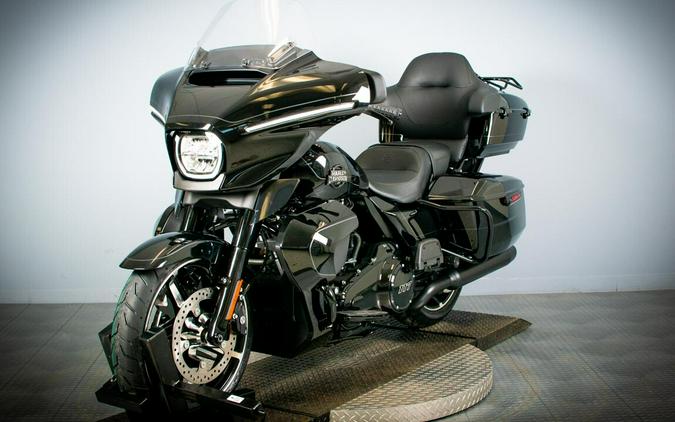 2025 Harley-Davidson Street Glide Ultra FLHXU