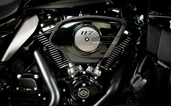 2025 Harley-Davidson Street Glide Ultra FLHXU