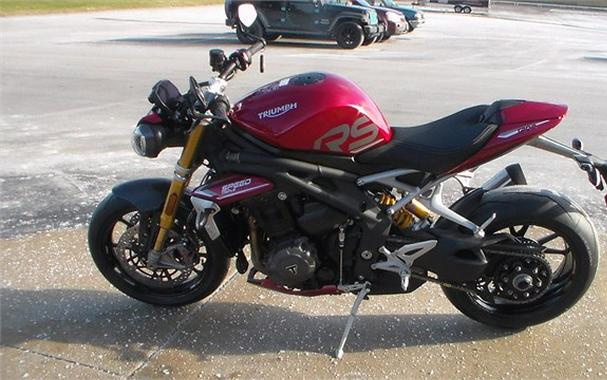 2024 Triumph Speed Triple 1200 RS