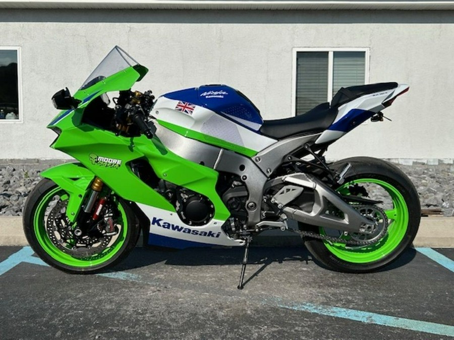 2024 Kawasaki Ninja® ZX™-10R 40th Anniversary Edition ABS