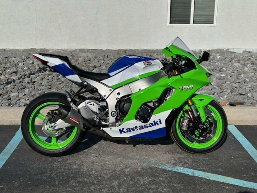 2024 Kawasaki Ninja® ZX™-10R 40th Anniversary Edition ABS