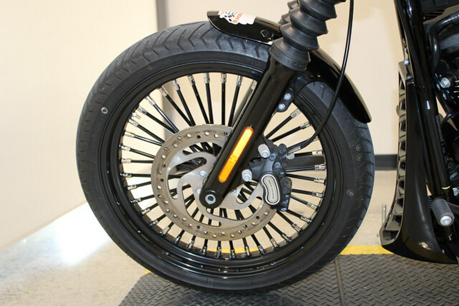 Used 2021 Harley-Davidson Street Bob 114 Cruiser FXBBS Motorcycle For Sale In Miami, Florida