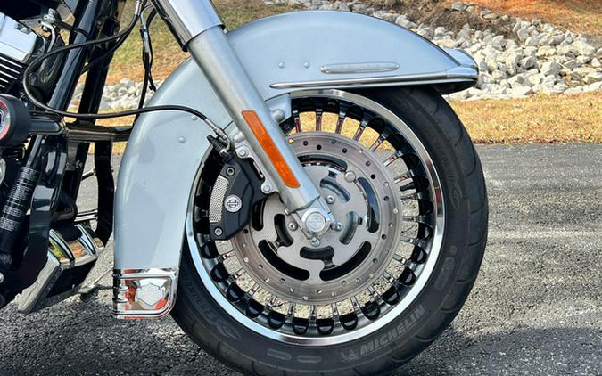 2012 Harley-Davidson Touring FLHTK - Electra Glide Ultra Limited