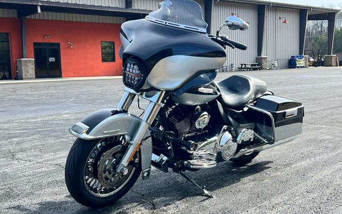 2012 Harley-Davidson Touring FLHTK - Electra Glide Ultra Limited