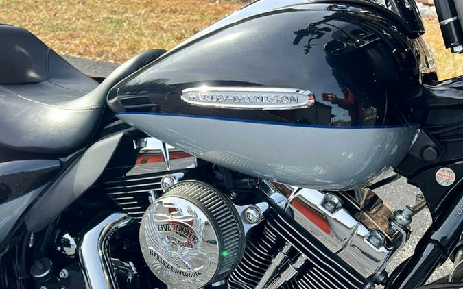 2012 Harley-Davidson Touring FLHTK - Electra Glide Ultra Limited