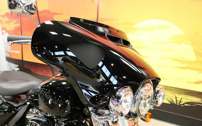2024 Harley-Davidson® FLHTP