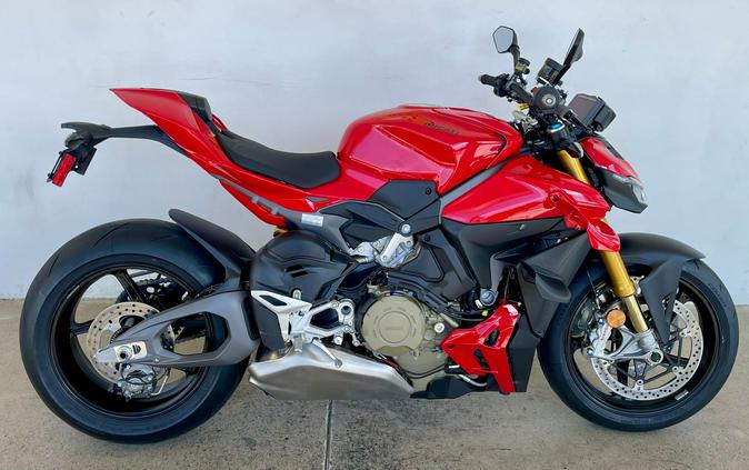 2026 Ducati Streetfighter V4 S