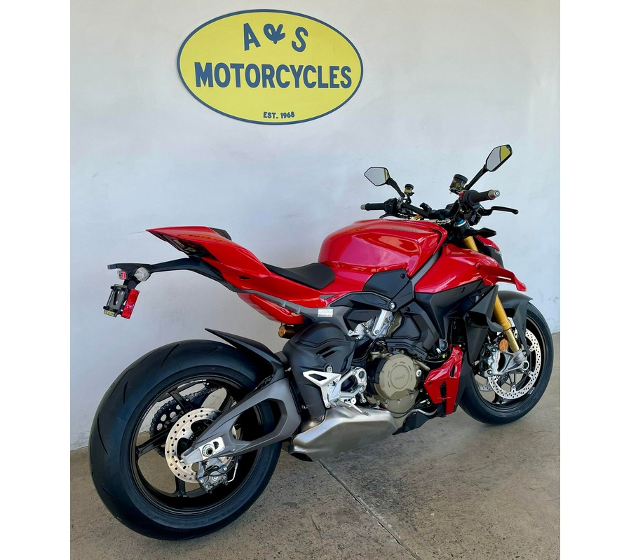 2026 Ducati Streetfighter V4 S