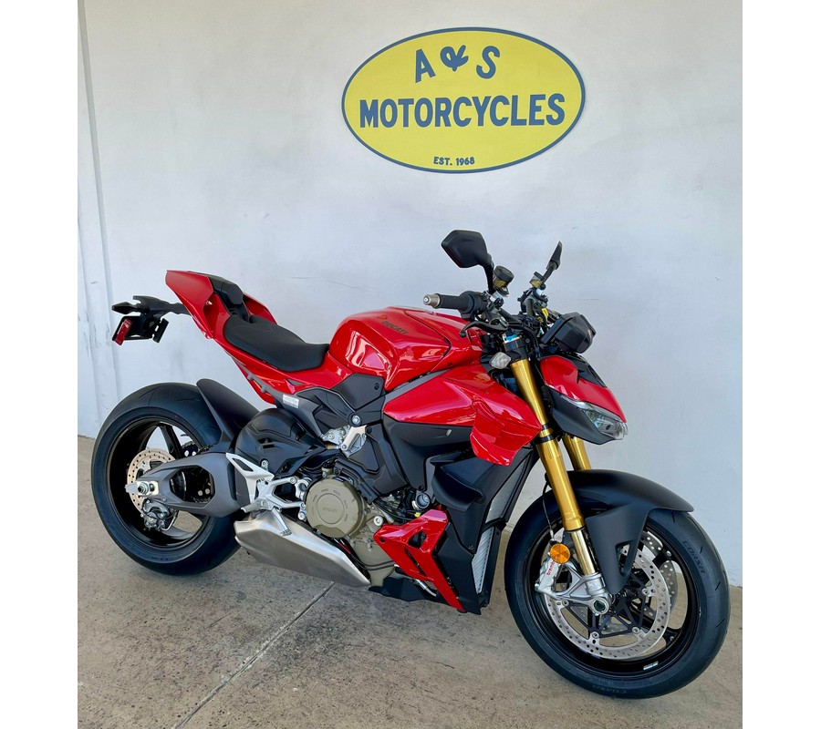 2026 Ducati Streetfighter V4 S