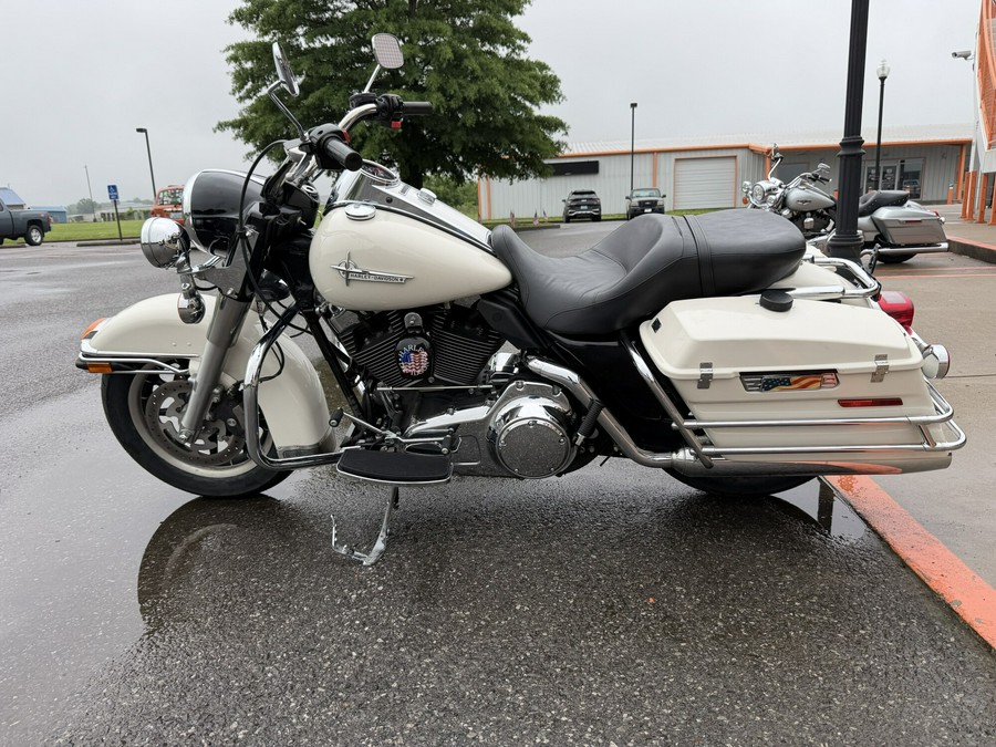 2008 Harley-Davidson® Police Road King® Birch White