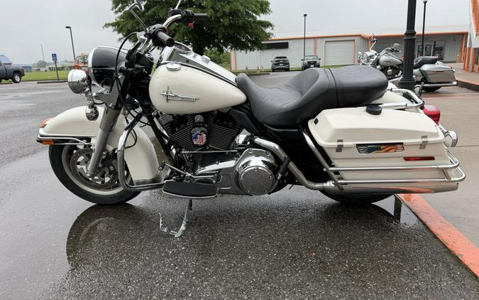 2008 Harley-Davidson® Police Road King® Birch White