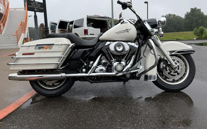 2008 Harley-Davidson® Police Road King® Birch White