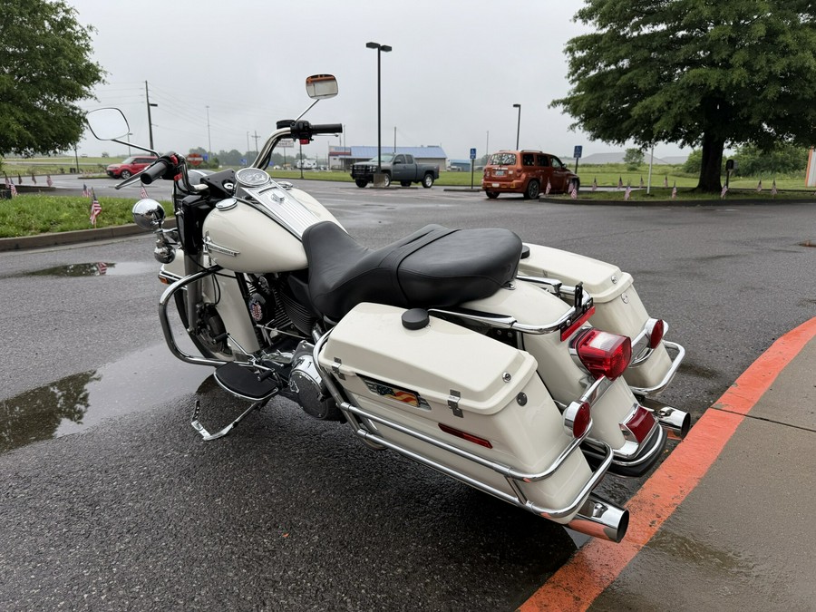 2008 Harley-Davidson® Police Road King® Birch White