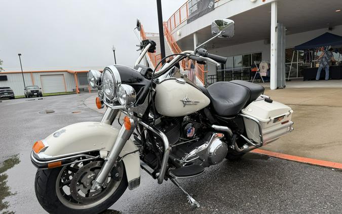 2008 Harley-Davidson® Police Road King® Birch White