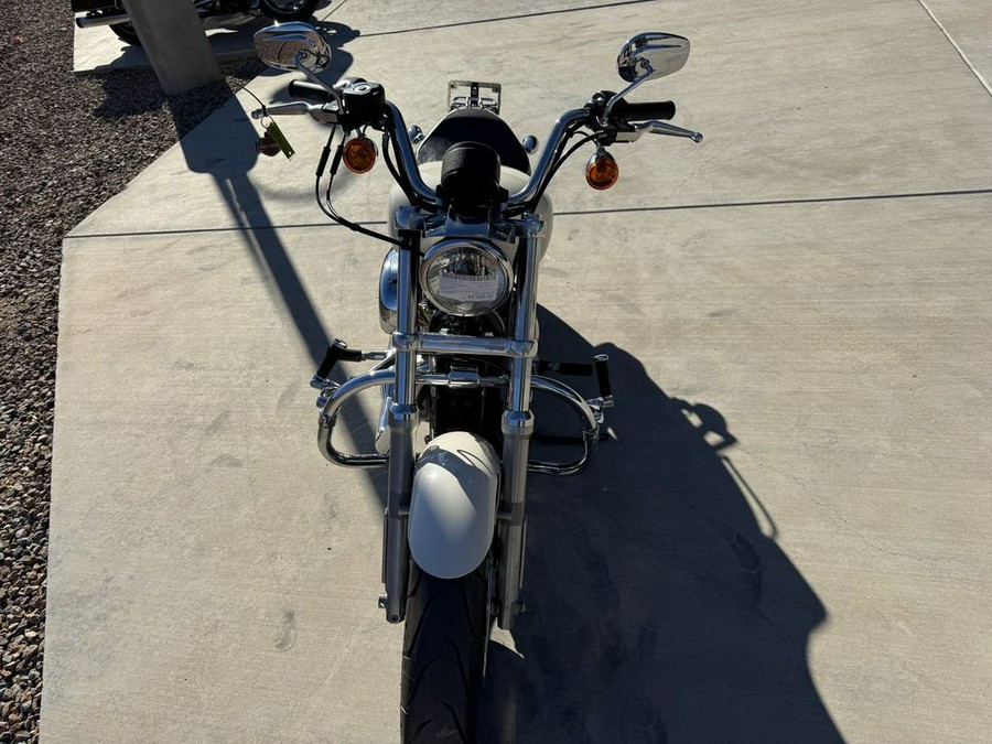2011 Harley-Davidson® XL883L - Sportster® SuperLow®