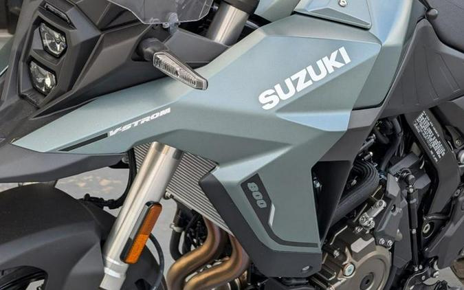 2024 Suzuki V-Strom 800