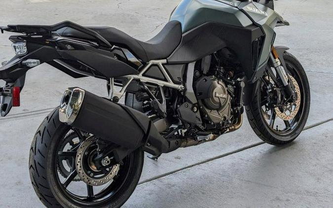 2024 Suzuki V-Strom 800