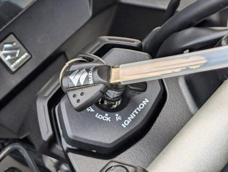 2024 Suzuki V-Strom 800