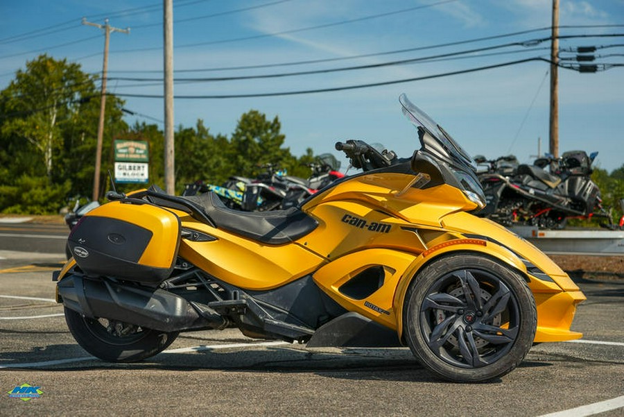 2013 Can-Am® Spyder® ST-S SE5