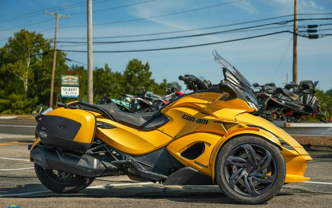 2013 Can-Am® Spyder® ST-S SE5