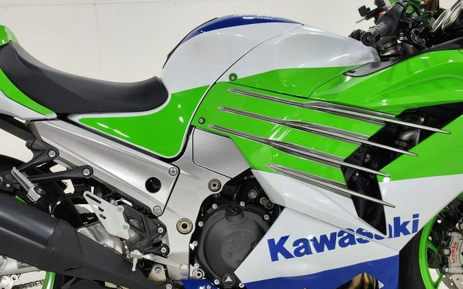 2024 Kawasaki Ninja® ZX™-14R 40th Anniversary Edition ABS