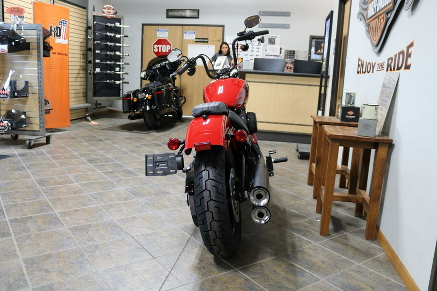 FXBBS 2023 Street Bob® 114