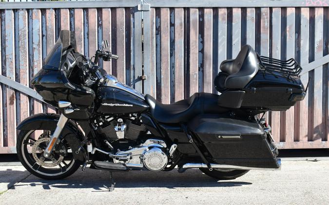 2018 Harley-Davidson® Road Glide® FLTRX