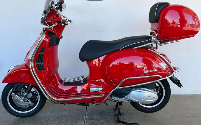 2023 Vespa GTS 300