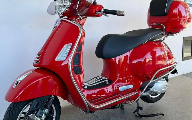 2023 Vespa GTS 300