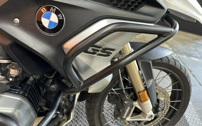 2023 BMW R 1250 GS Light White