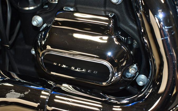 2018 Harley-Davidson 115th Anniversary Street Glide Legend Blue/Vivid Black