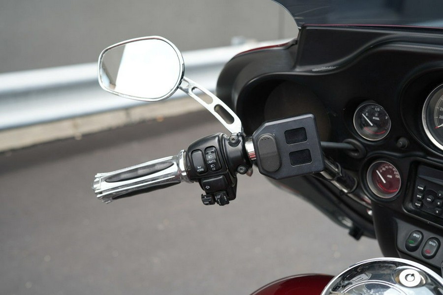 2009 Harley-Davidson FLHTCU - Ultra Classic Electra Glide