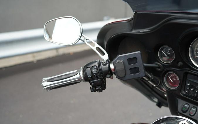 2009 Harley-Davidson FLHTCU - Ultra Classic Electra Glide