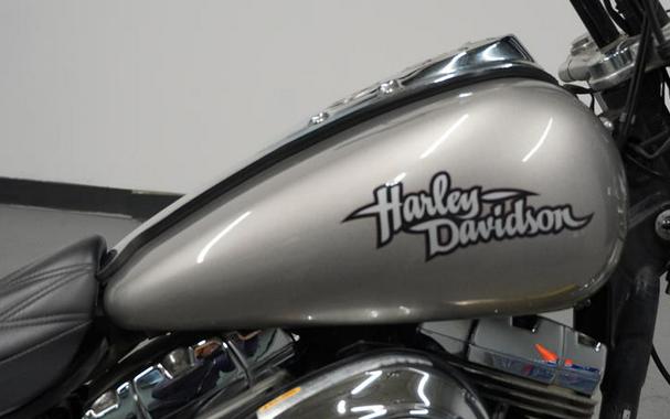2009 Harley-Davidson® FXD - Dyna® Super Glide®